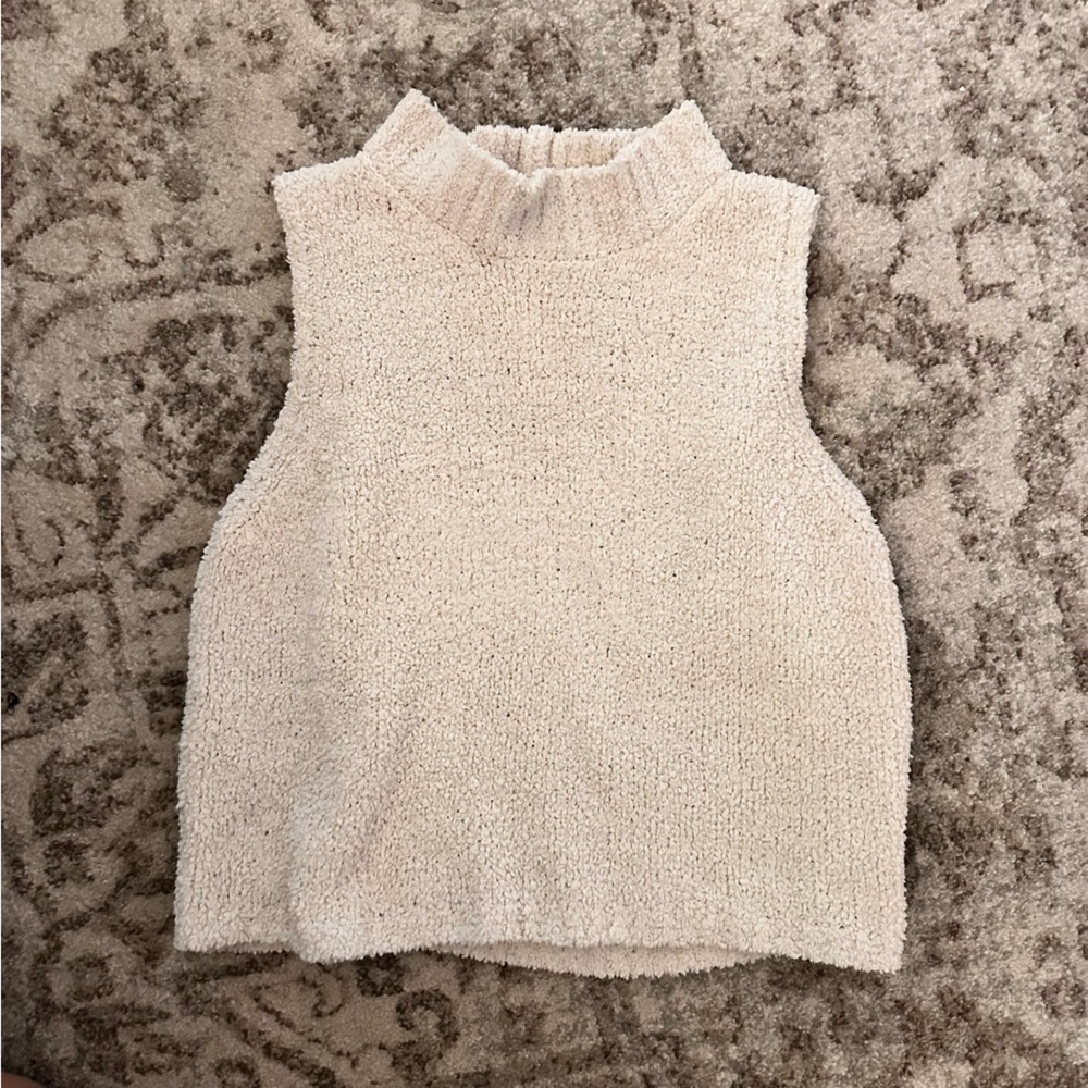 Women's Cream Sleeveless Top